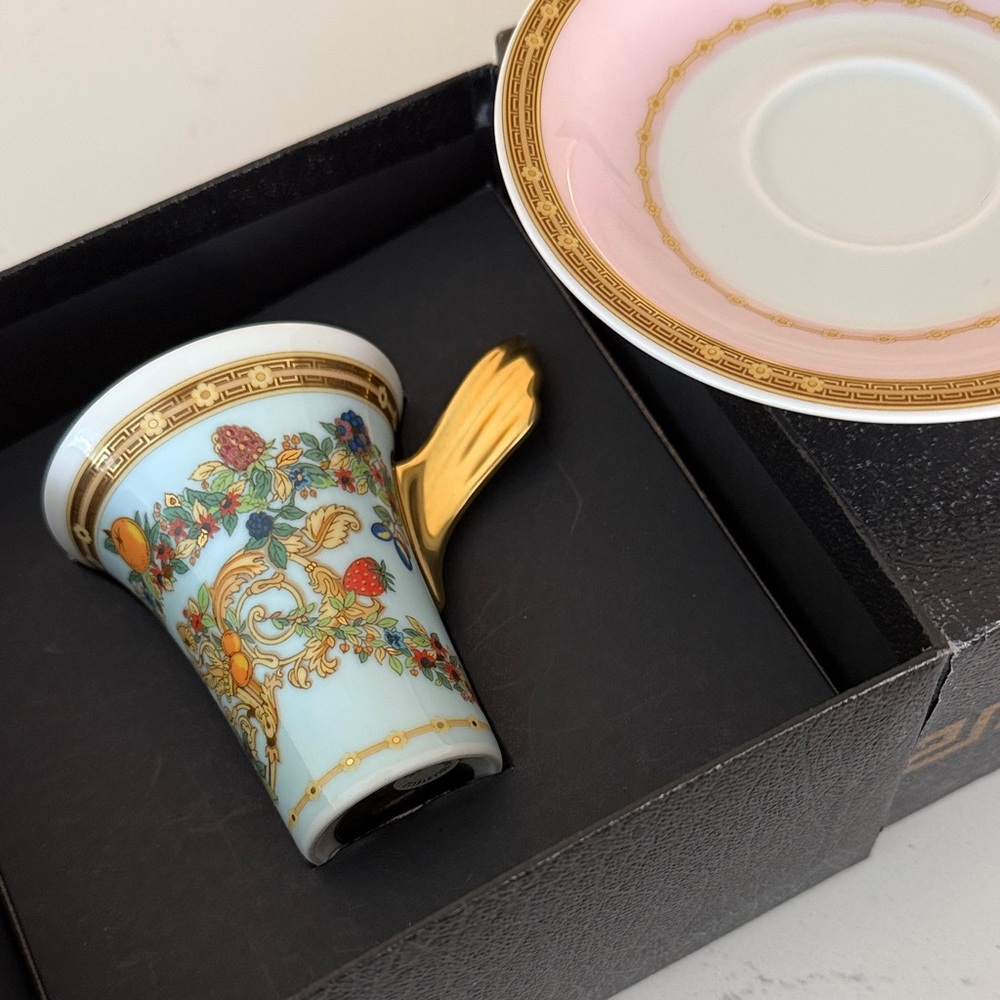 NEW VERSACE Le Jardin Garden Cup and Saucer Rosenthal NIB Butterfly - Picture 2 of 7